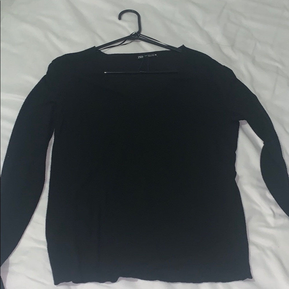 V neck sweater